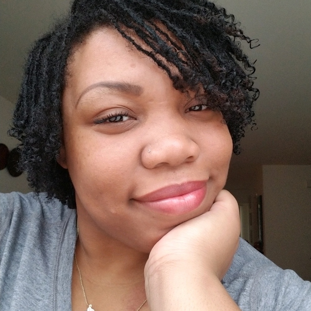 Meet your Posher, Aliya